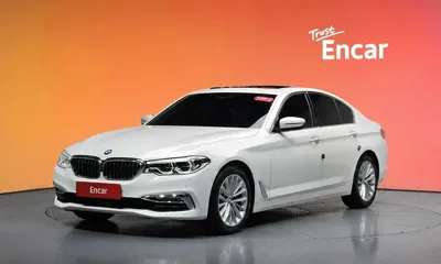 BMW 5-Series · 2018 год