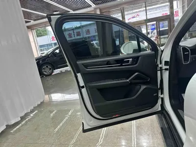 Porsche Cayenne 2018, 124000 км, за 298000 CNY - фото 13