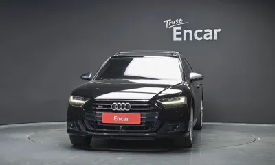Audi S8 2020, 122628 км, за 68000000 KRW