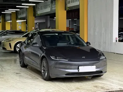 Tesla Model 3 2024, 25000 км, за 168800 CNY