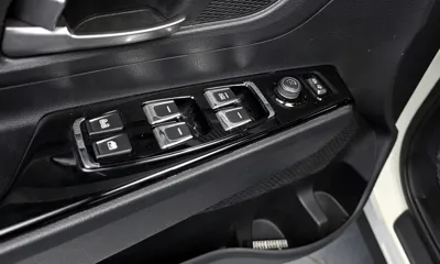 KG_Mobility_Ssangyong KORANDO 2020, 91731 км, за 12500000 KRW - фото 16