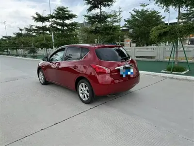 Nissan Tiida 2011, 170000 км, за 16800 CNY