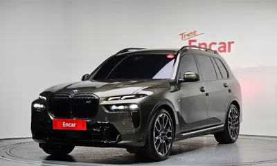 BMW X7 · 2025 год