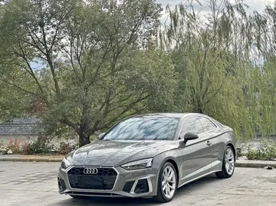 Audi A5 (Import) · 2022 год