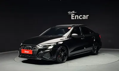 Audi S3 · 2023 год