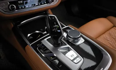 BMW 7-Series 2022, 57106 км, за 99990000 KRW - фото 9