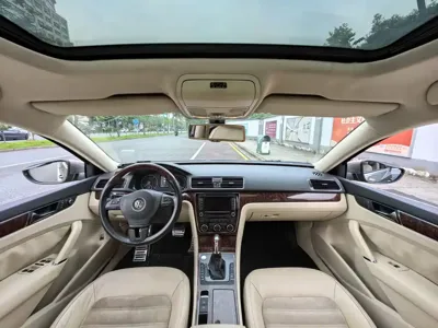 Volkswagen Passat 2014, 99000 км, за 28800 CNY - фото 18