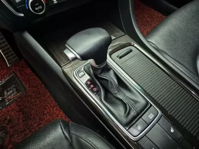 Kia K5 2016, 154949 км, за 8000000 KRW - фото 8