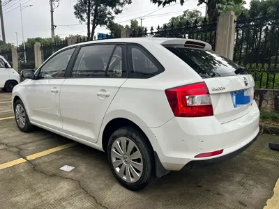 Skoda Rapid Spaceback 2017, 130000 км, за 16800 CNY - фото 2