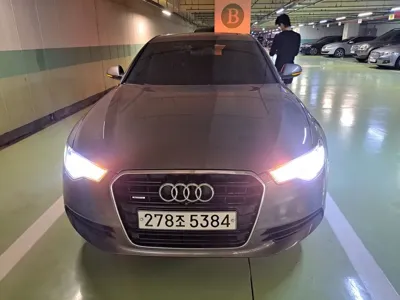 Audi A6 · 2012 год