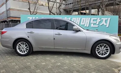 Hyundai Genesis 2010, 68404 км, за 6000000 KRW - фото 19