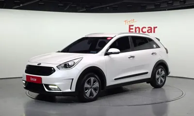 Kia Niro · 2017 год