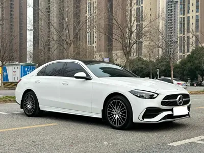Mercedes-Benz C-Class 2025, 4800 км, за 203800 CNY - фото 3