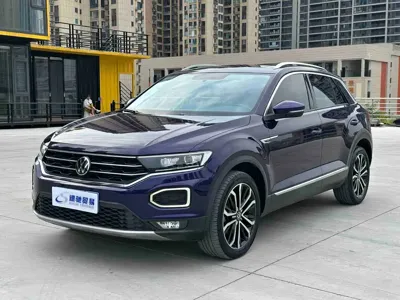Volkswagen T-Roc · 2023 год
