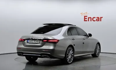Mercedes-Benz E-Class 2022, 51375 км, за 42000000 KRW
