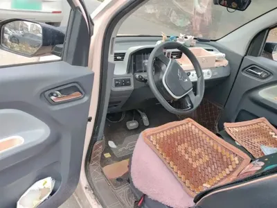 Wuling MINIEV 2023, 23800 км, за 16200 CNY - фото 12