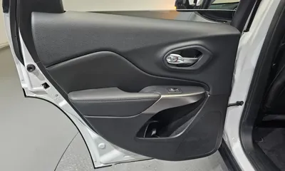 Jeep Cherokee 2020, 93591 км, за 13000000 KRW - фото 25