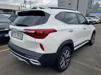 Kia Seltos 2023, 33604 км, за 20300000 KRW
