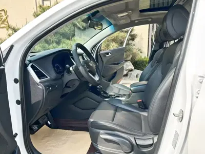 Hyundai Tucson 2017, 40000 км, за 31800 CNY - фото 8