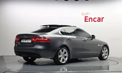Jaguar XE 2016, 87215 км, за 7000000 KRW - фото 2