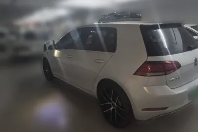 Volkswagen Golf 2018, 111500 км, за 52677.46 CNY