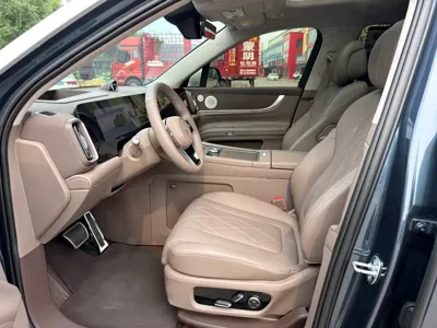 AITO 问界 AITO M9 2025, 9900 км, за 396000 CNY