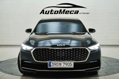 Kia K9 · 2022 год