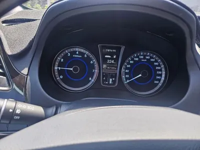 Hyundai Grandeur 2012, 147103 км, за 3900000 KRW - фото 8