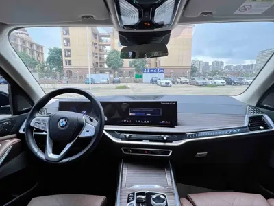 BMW X7 2024, 30000 км, за 648000 CNY - фото 18