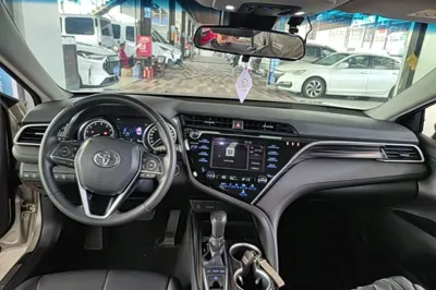 Toyota Camry 2018, 108800 км, за 105259.76 CNY - фото 26