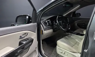Kia Canival 2016, 124812 км, за 12900000 KRW - фото 10