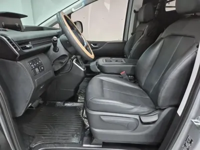 Hyundai Staria 2022, 127031 км, за 16400000 KRW - фото 14