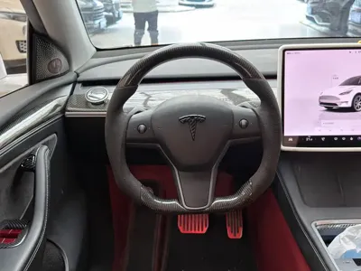 Tesla Model Y 2022, 60000 км, за 143800 CNY - фото 9