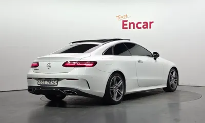 Mercedes-Benz E-Class 2017, 104371 км, за 29990000 KRW