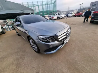Mercedes-Benz E-Class 2019, 130485 км, за 22500000 KRW