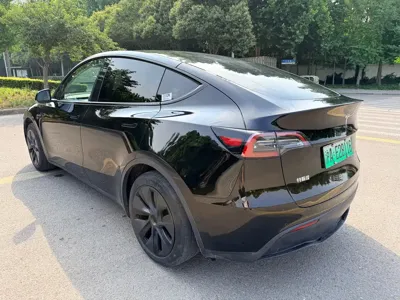 Tesla Model Y 2023, 83000 км, за 158800 CNY - фото 7