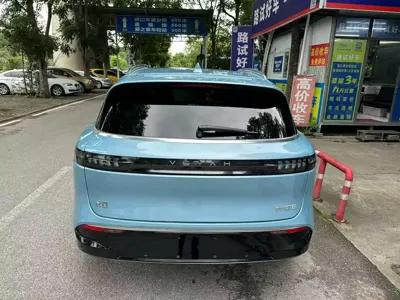 Voyah Free 2022, 12000 км, за 99800 CNY