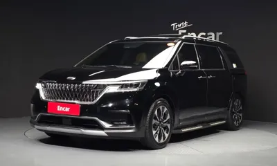 Kia Canival · 2021 год