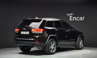 Jeep Cherokee 2019, 64321 км, за 19900000 KRW