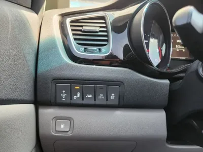 Kia Canival 2018, 142951 км, за 12500000 KRW - фото 7