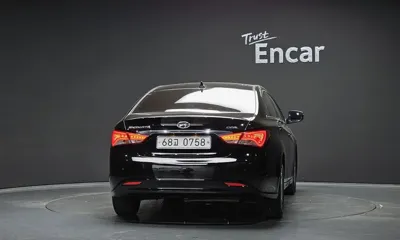 Hyundai Sonata 2013, 163471 км, за 3900000 KRW