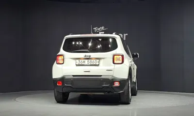 Jeep Renegade 2018, 102787 км, за 8600000 KRW