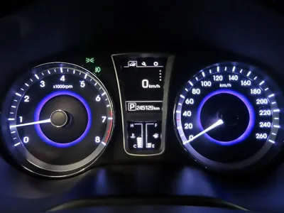 Hyundai Grandeur 2015, 245103 км, за 3200000 KRW - фото 8