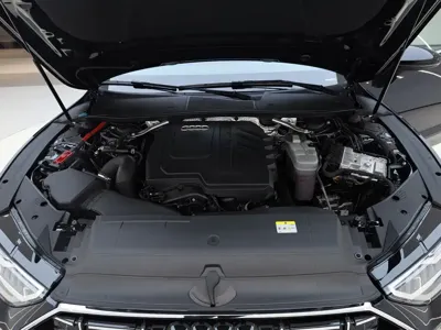 Audi A7L 2024, 66000 км, за 240000 CNY - фото 18