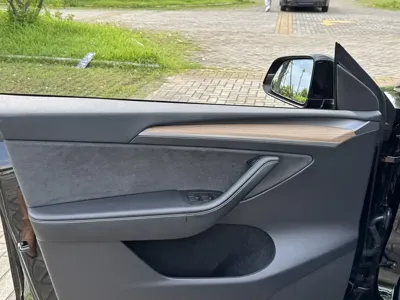 Tesla Model Y 2023, 46000 км, за 145800 CNY - фото 23