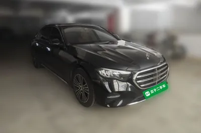 Mercedes-Benz E-Class 2025, 34900 км, за 287977.81 CNY