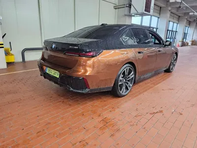 BMW i7 2026, 10400 км, за 150000000 KRW