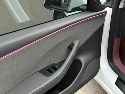 Tesla Model 3 2026, 6000 км, за 165000 CNY - фото 7