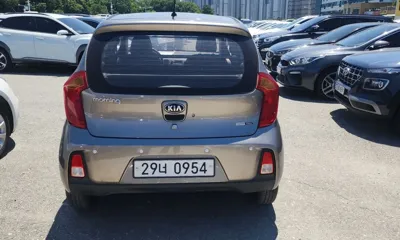 Kia Morning 2016, 93610 км, за 3900000 KRW