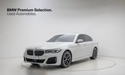 BMW 5-Series · 2023 год